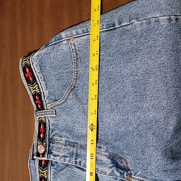 Super 90's Denim Mom Shorts Firebird Embroidery and Ribbon Detail - Picture 9 of 9